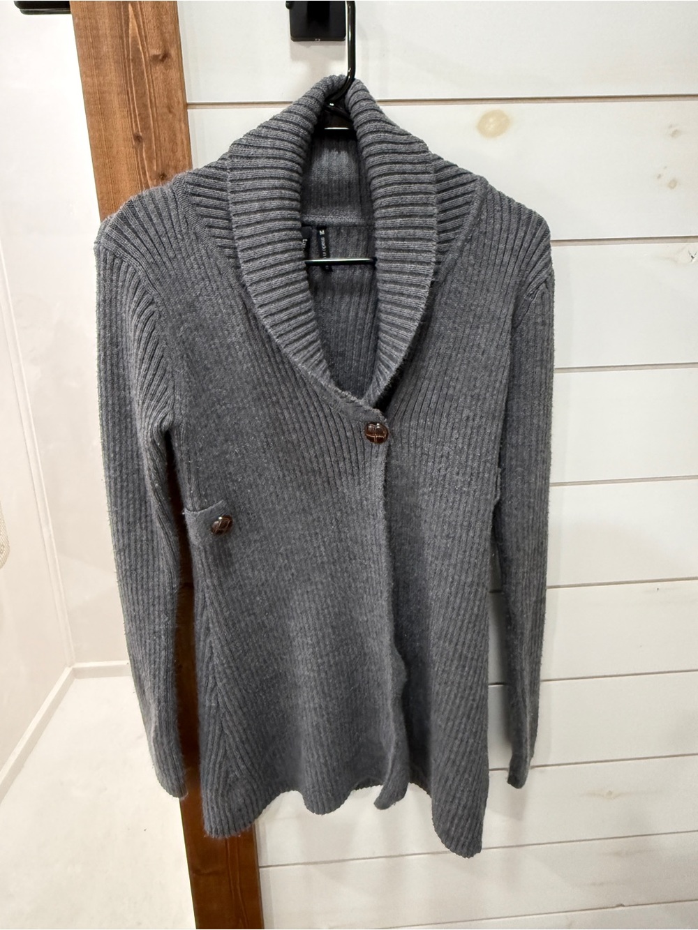 Takeout Gray Ribbed Shawl-Collar Button Cardigan